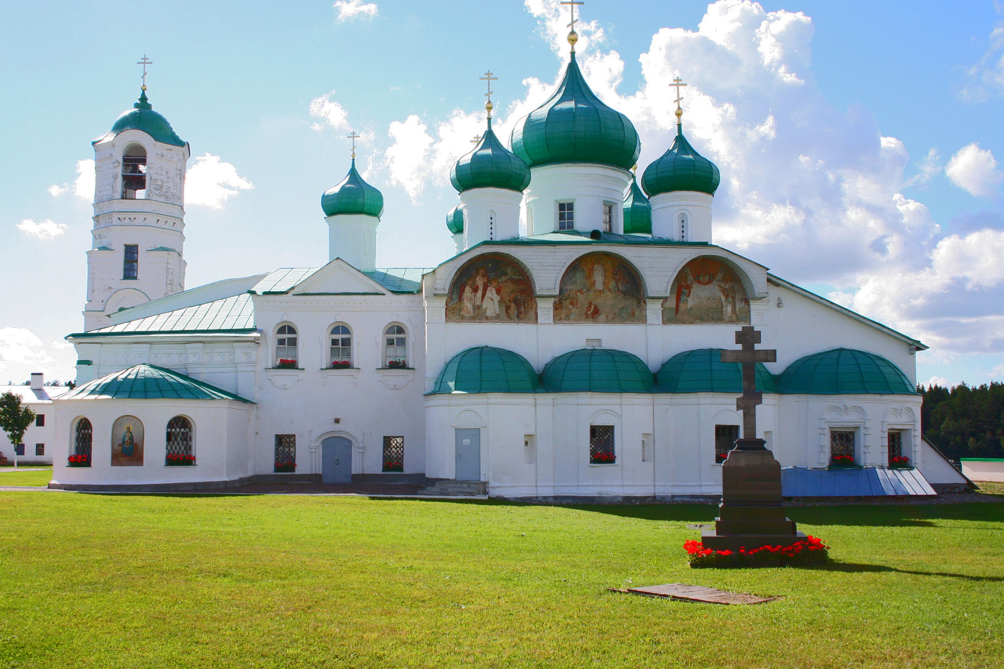 Lodeynoye Pole (Лодейное Поле)